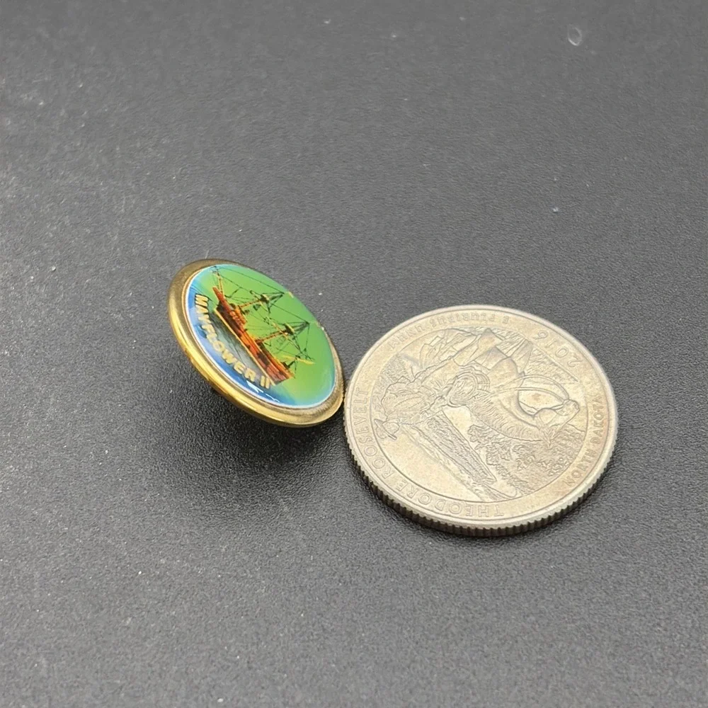 Mayflower II Ship Lapel Hat‎ Pin